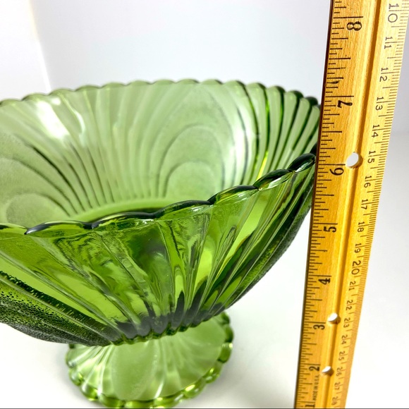 Vintage Brockway Glassware Nouveau Pedestal Bowl Green Salad Serving Bowl - Picture 6 of 7